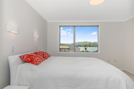 Photo of property in 35 Leeward Drive, Whitby, Porirua, 5024
