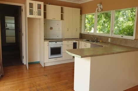 Photo of property in 83 Arimu Road, Papakura, 2110