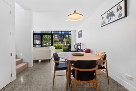 Photo of property in 27 Isitt Road, Hobsonville, Auckland, 0616