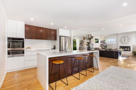 Photo of property in 18 Colin Grove, Hutt Central, Lower Hutt, 5010