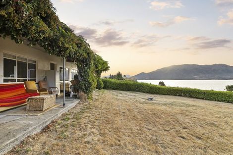 Photo of property in 14 Denniston Road, John Creek, Wanaka, 9382