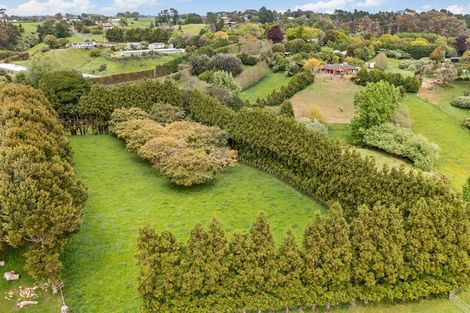 Photo of property in 14 Arthur Road, Paraite, New Plymouth, 4373