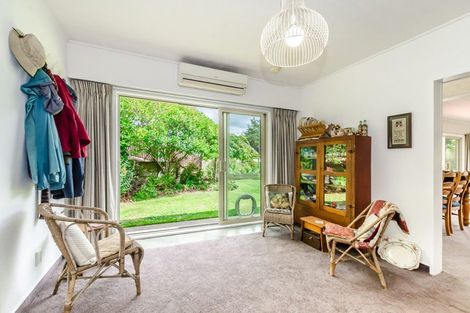 Photo of property in 14 Sydney Crescent, Raumati South, Paraparaumu, 5032