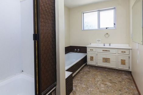 Photo of property in 27 Lakewood Drive, Burwood, Christchurch, 8083