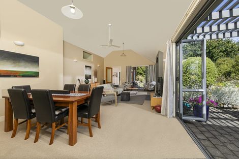 Photo of property in 121 Meadowstone Drive, Wanaka, 9305