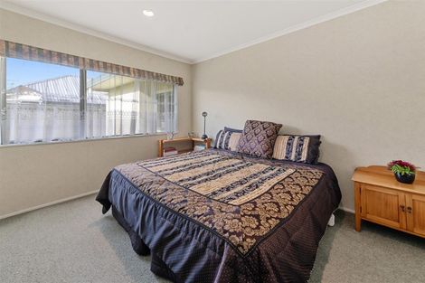 Photo of property in 44 Warwick Drive, Lynmore, Rotorua, 3010