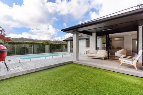 Photo of property in 15 Bellamont Street, Kumeu, 0810