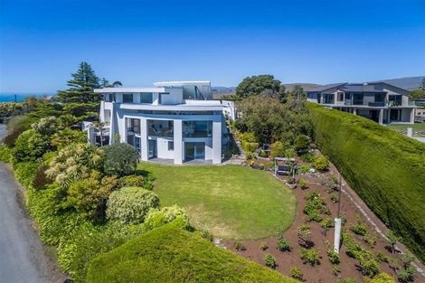 Photo of property in 142 Scarborough Road, Scarborough, Christchurch, 8081