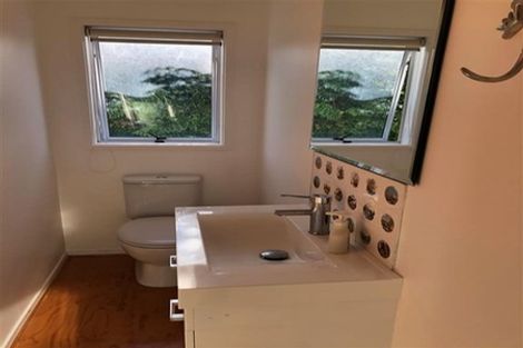 Photo of property in 11 Dalton Road, Snells Beach, 0920