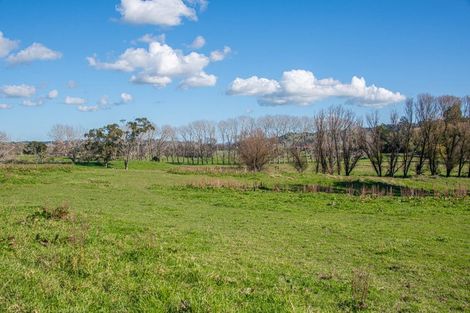 Photo of property in 174 Stoney Creek Road, Kaukapakapa, 0873
