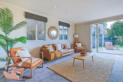 Photo of property in 1109 Oliphant Road, Camberley, Hastings, 4120