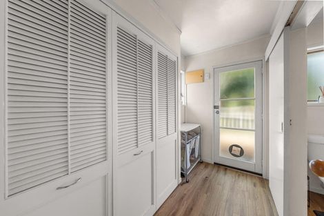 Photo of property in 31 Takapu Street, Henderson, Auckland, 0612