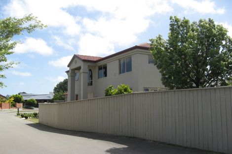 Photo of property in 23 Chesterfield Mews, Russley, Christchurch, 8042