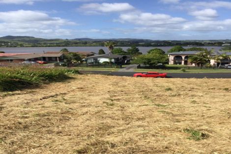 Photo of property in 15 Lakeview Terrace, Huntly, 3700