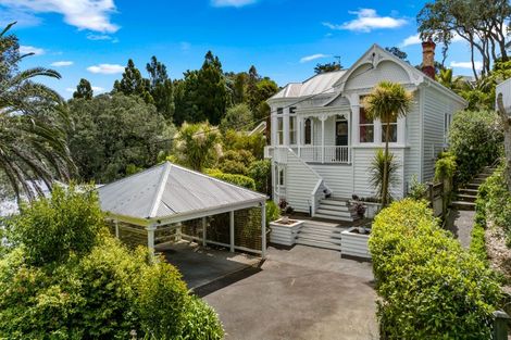 Photo of property in 4 Hinemoa Terrace, Birkenhead, Auckland, 0626