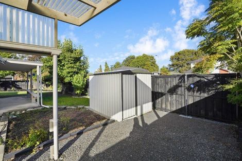 Photo of property in 1 Camellia Place, Hamilton Lake, Hamilton, 3204