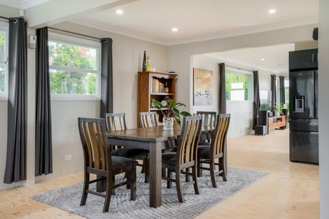 Photo of property in 56 Forest Lake Road, Forest Lake, Hamilton, 3200