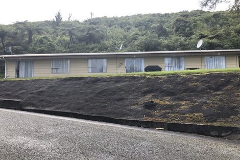 Photo of property in 51a-b Murray Street, Greymouth, 7805