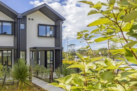 Photo of property in 2a Nerita Place, Long Bay, Auckland, 0630