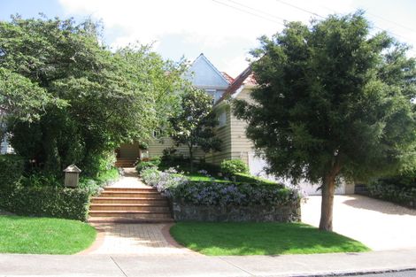 Photo of property in 11 Korau Road, Greenlane, Auckland, 1051