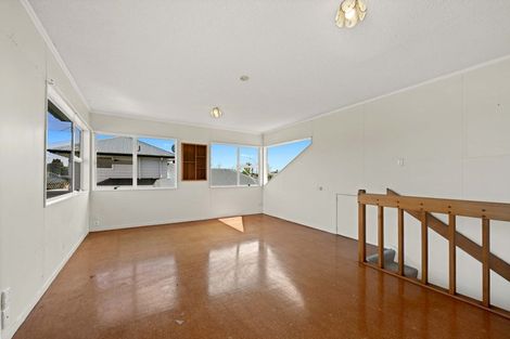 Photo of property in 330 Cambridge Road, Hillcrest, Hamilton, 3216