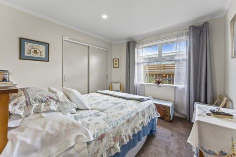 Photo of property in 98 Matai Street, Castlecliff, Whanganui, 4501