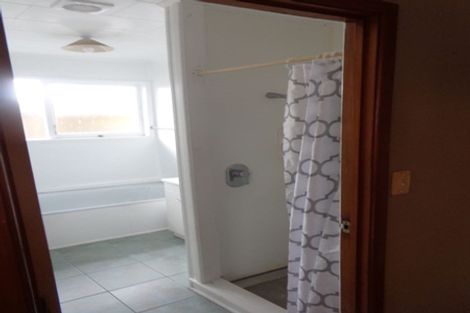 Photo of property in 168 Don Buck Road, Massey, Auckland, 0614