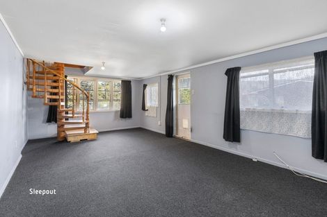 Photo of property in 30 Moores Valley Road, Wainuiomata, Lower Hutt, 5014