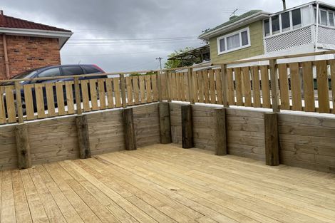 Photo of property in 28a Koromiko Street, New Lynn, Auckland, 0600