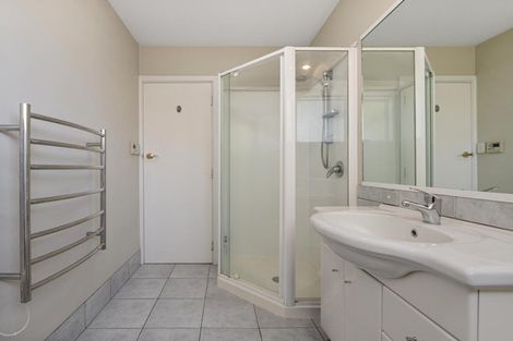 Photo of property in 12 Saunders Place, Redwood, Christchurch, 8051