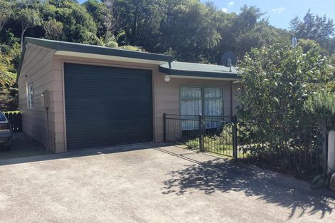 Photo of property in 45 Wairau Road, Picton, 7220