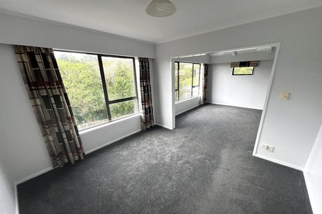 Photo of property in 25 Ngatitoa Street, Tawa, Wellington, 5028