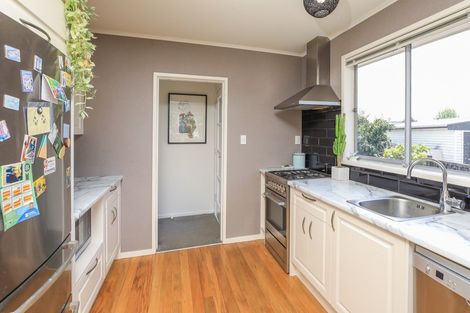 Photo of property in 36 Rosalind Street, Deanwell, Hamilton, 3206