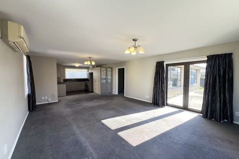 Photo of property in 74 Farrington Avenue, Bishopdale, Christchurch, 8053