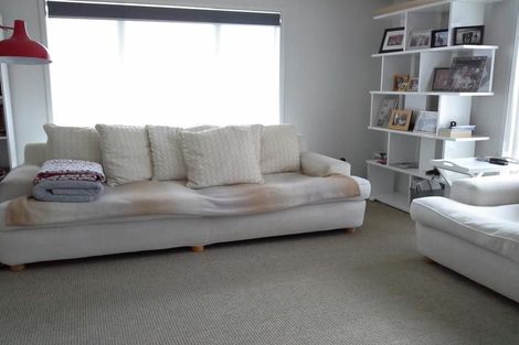 Photo of property in 5-7 Shelter Grove, Frankleigh Park, New Plymouth, 4310