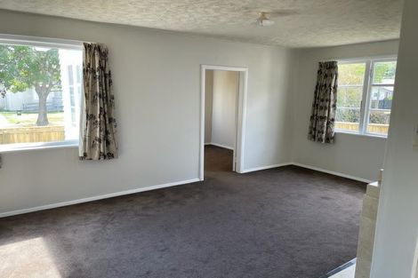 Photo of property in 40 Shearer Crescent, Naenae, Lower Hutt, 5011