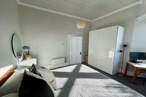 Photo of property in 45 Fairview Crescent, Kelburn, Wellington, 6012