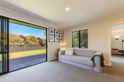 Photo of property in 46 Ngawhatu Road, Stoke, Nelson, 7011