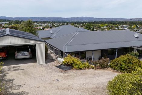 Photo of property in 56 Shields Street, Clyde, 9330