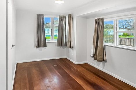 Photo of property in 15 Redfern Street, Dannevirke, 4930