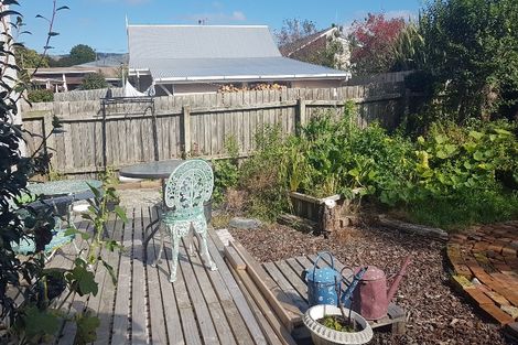 Photo of property in 14 Exeter Street, Waimate, 7924