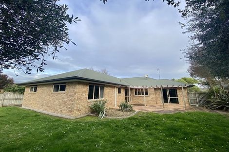 Photo of property in 38 Cranbrook Place, Rototuna North, Hamilton, 3210