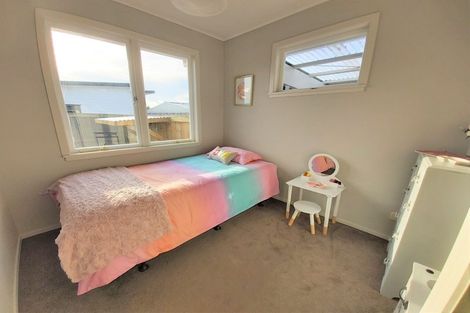 Photo of property in 1 Lowburn Avenue, Waipu, 0510