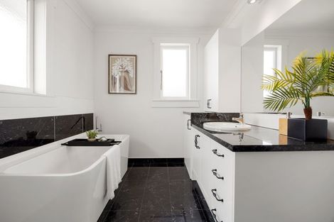 Photo of property in 741 Bank Street, Te Awamutu, 3800