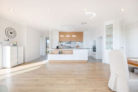 Photo of property in 66 Tir Conaill Avenue, Flat Bush, Auckland, 2019