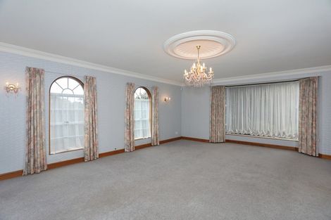 Photo of property in 153/155 High Street, Bulls, 4818