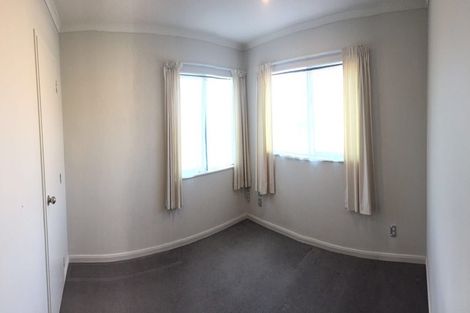 Photo of property in 4 Cityview Place, Massey, Auckland, 0614