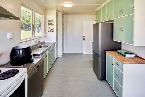 Photo of property in 25 Passive Grove, Ascot Park, Porirua, 5024