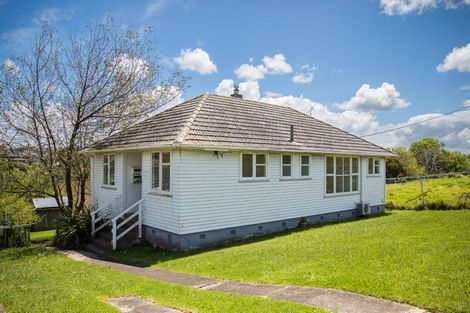 Photo of property in 29 Hillary Crescent, Belmont, Auckland, 0622