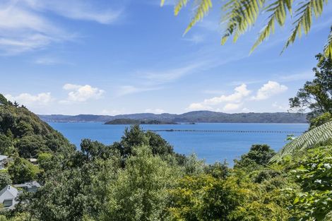Photo of property in 57 Walter Road, Lowry Bay, Lower Hutt, 5013